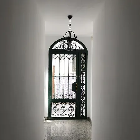 Easy Apartment *